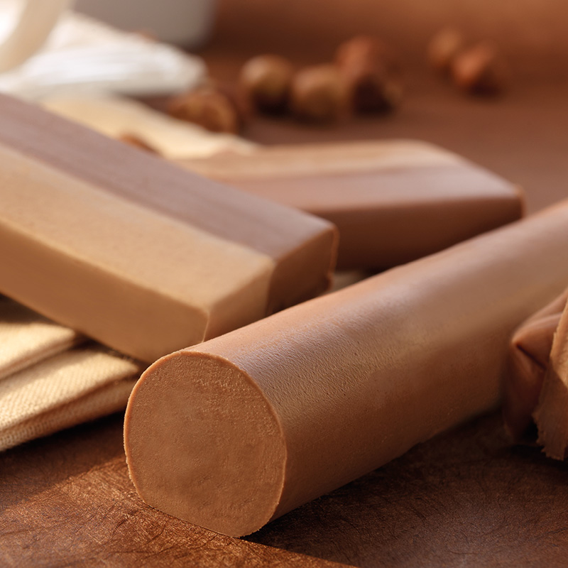 Nougat Stange Nougat Stange und Riegel